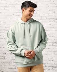 Explore Custom Hoodies At Wholesale Prices For Marketing